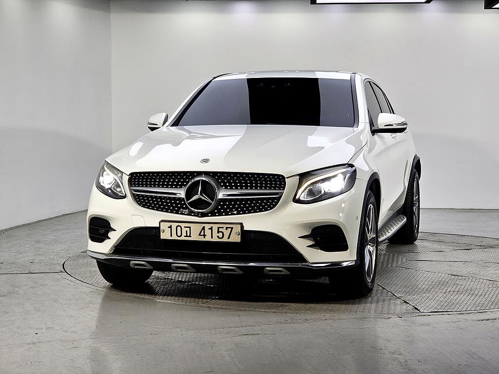 Mercedes Benz GLC Class - Vista 2