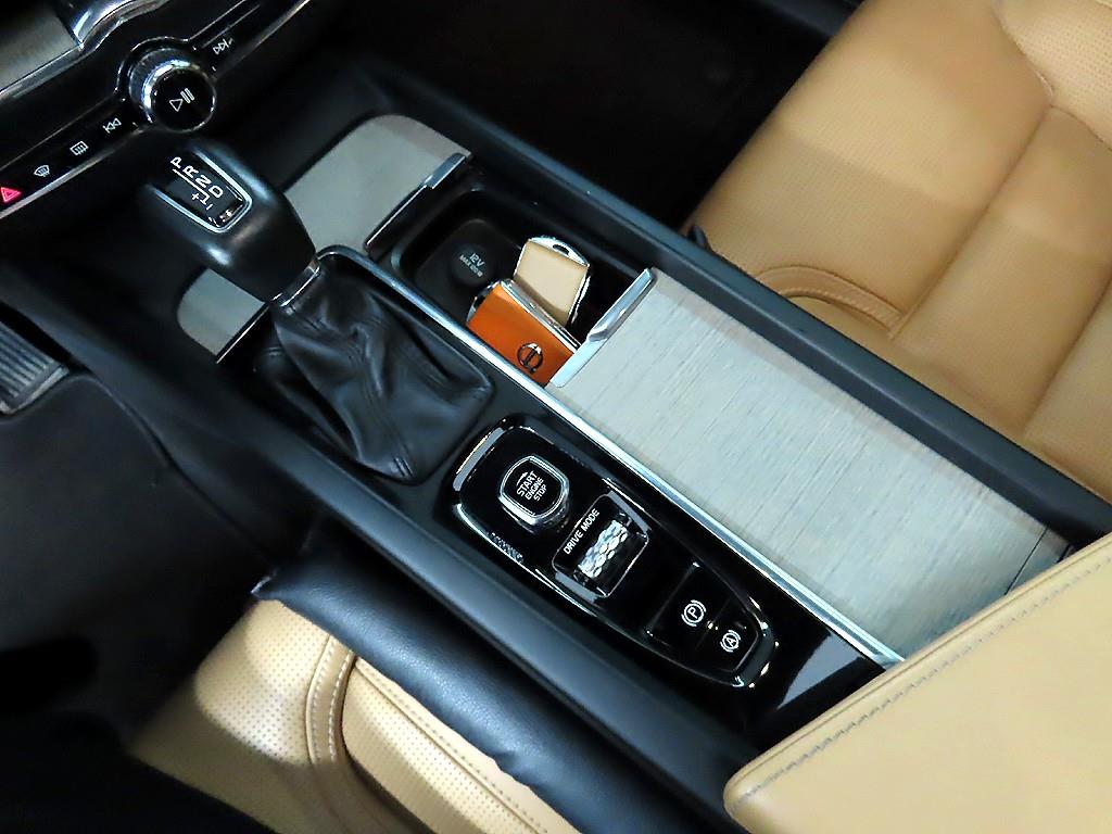 Volvo XC60 - Vista 10