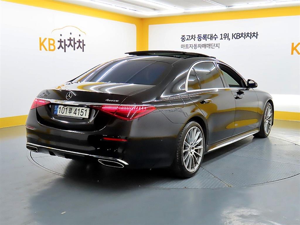 Mercedes Benz S Class - Vista 4