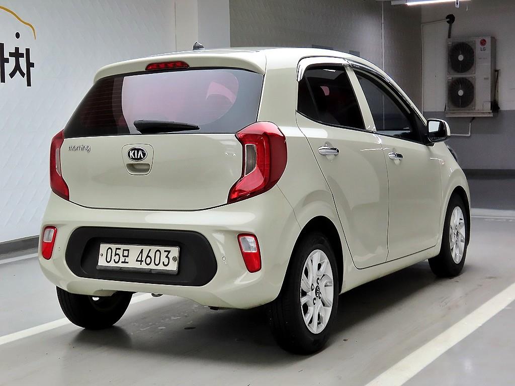 KIA Morning - Vista 4