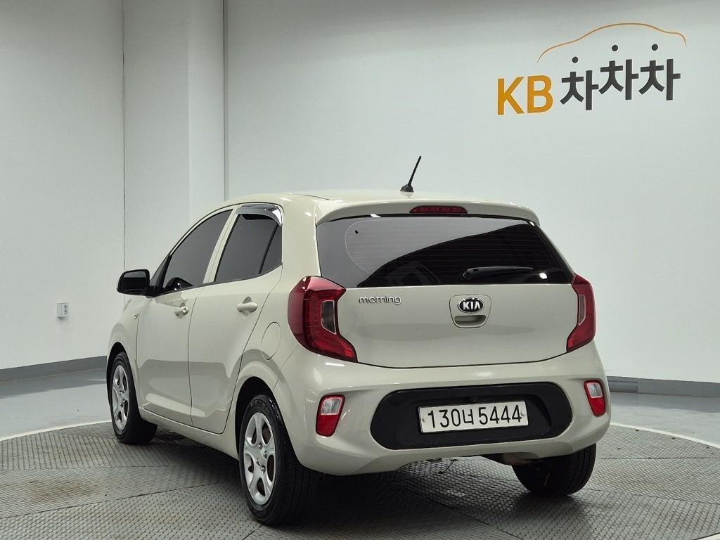 KIA Morning - Vista 3