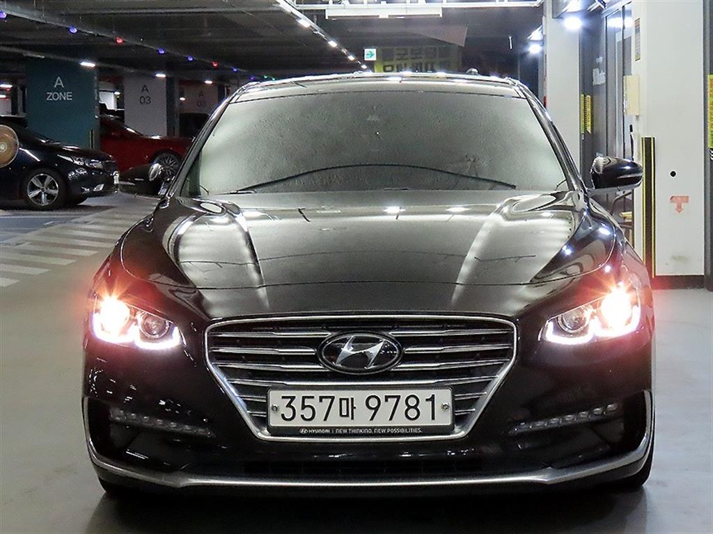 HYUNDAI Grandeur - Vista 2