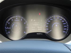 HYUNDAI Aslan - Vista 10