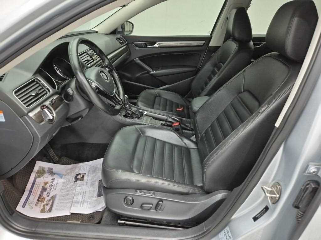 Volkswagen Passat - Vista 11