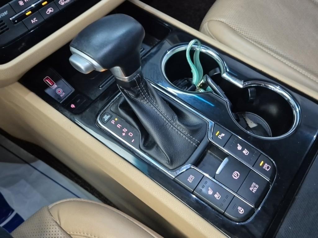 KIA Carnival 2020 Negro - Importación desde Corea - HF Imports Iquique - Foto 19