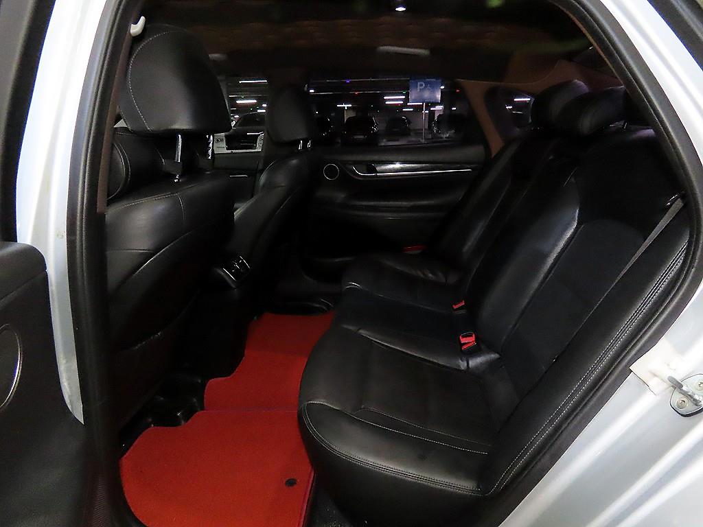 HYUNDAI Grandeur - Vista 7