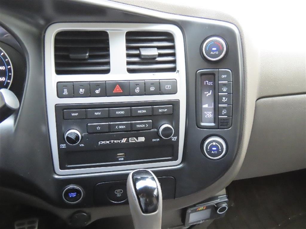Small Truck Normal Box(High Deck) 2025 Blanco - Importación desde Corea - HF Imports Iquique - Foto 7