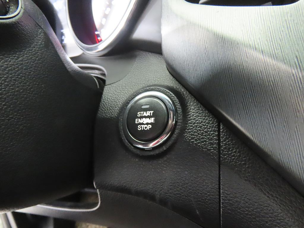 Ssangyong Tivoli 2019 Blanco - Importación desde Corea - HF Imports Iquique - Foto 17