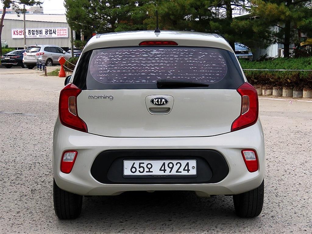 KIA Morning - Vista 4