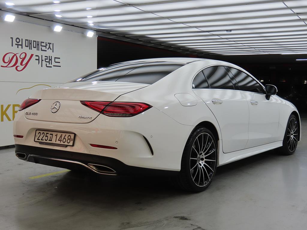 Mercedes Benz CLS Class - Vista 3