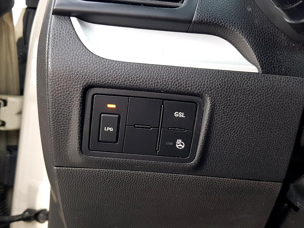 KIA Morning - Vista 11
