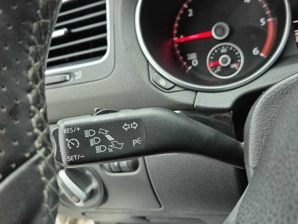 Volkswagen Golf 2012 Blanco - Importación desde Corea - HF Imports Iquique - Foto 14