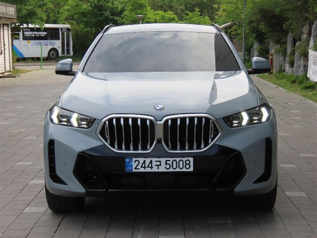 BMW X6 2026 Gris - Importación desde Corea - HF Imports Iquique - Foto 1