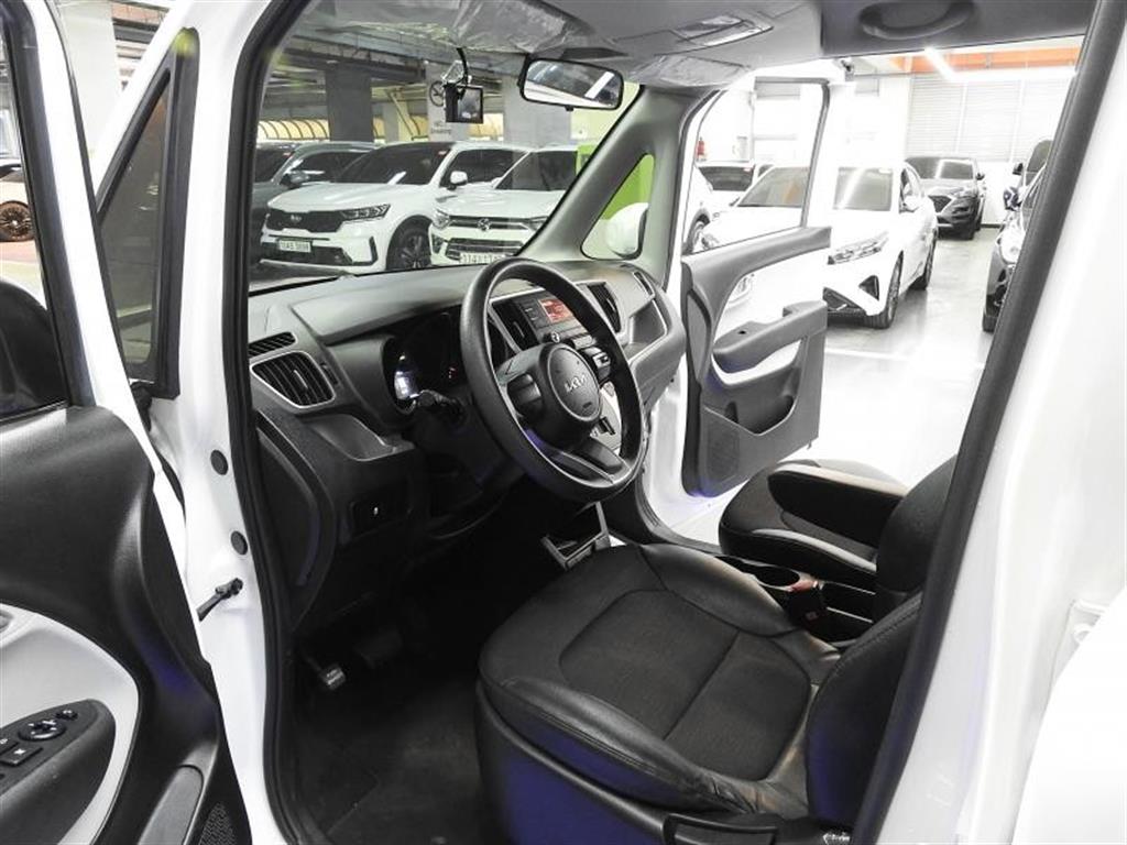 KIA Ray - Vista 7