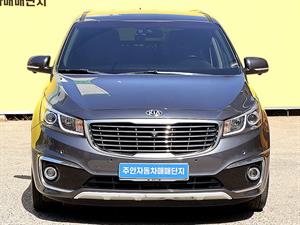 KIA Carnival - Vista 2