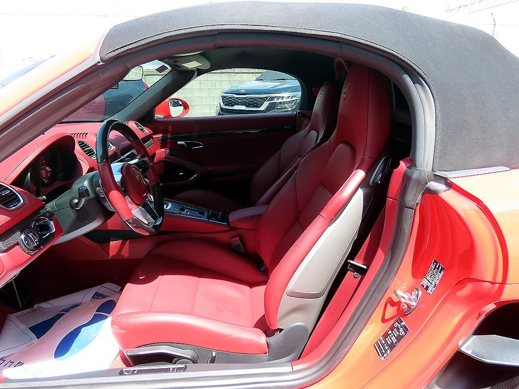 Porsche 718 - Vista 6