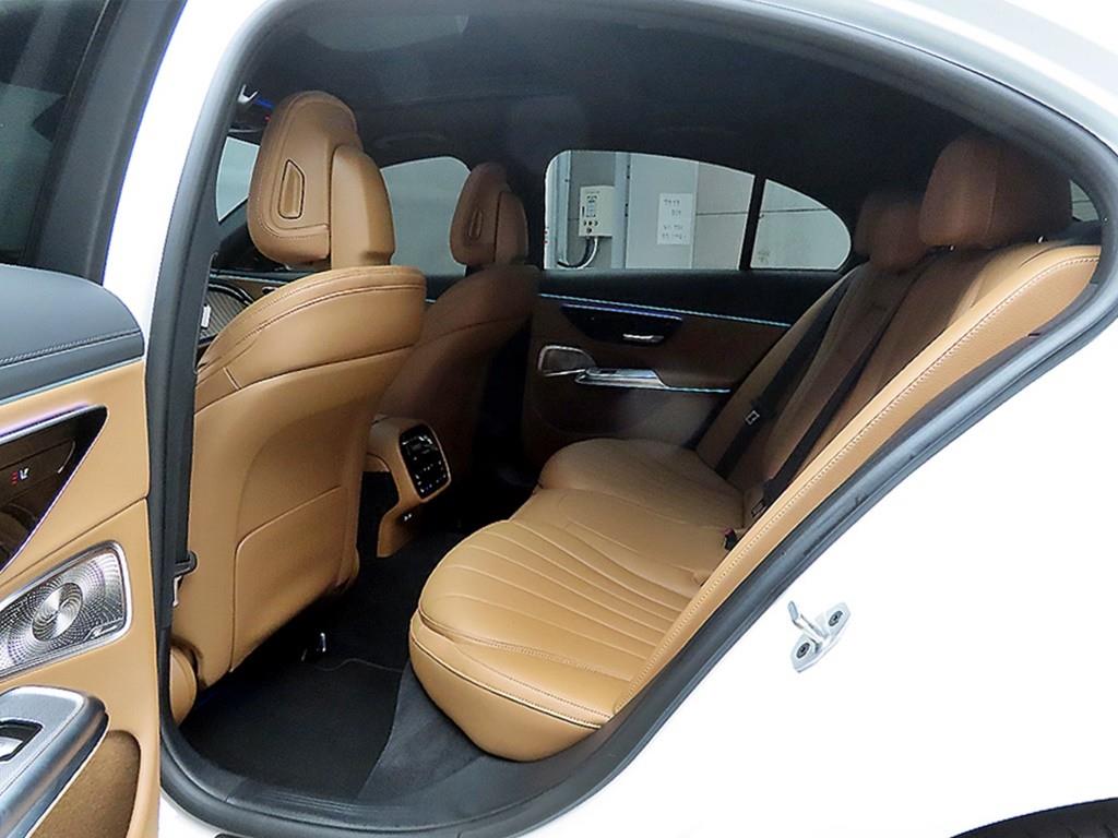 Mercedes Benz E class - Vista 6
