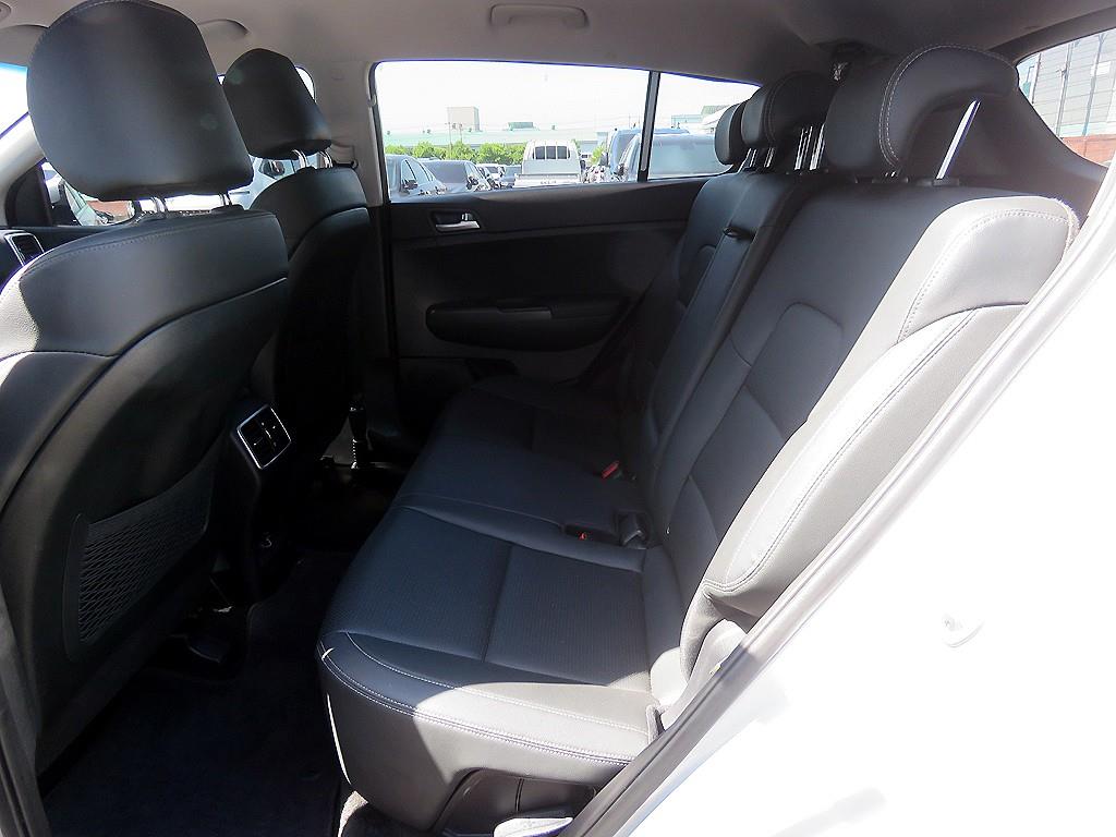KIA Sportage - Vista 7