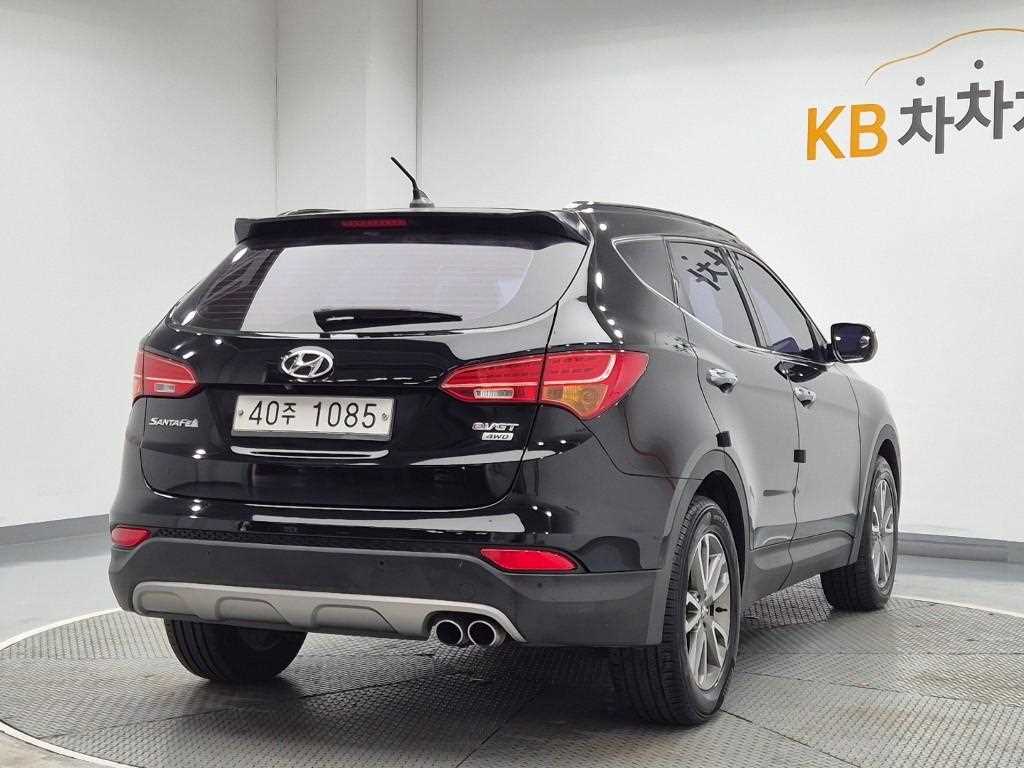 HYUNDAI Santa Fe - Vista 3