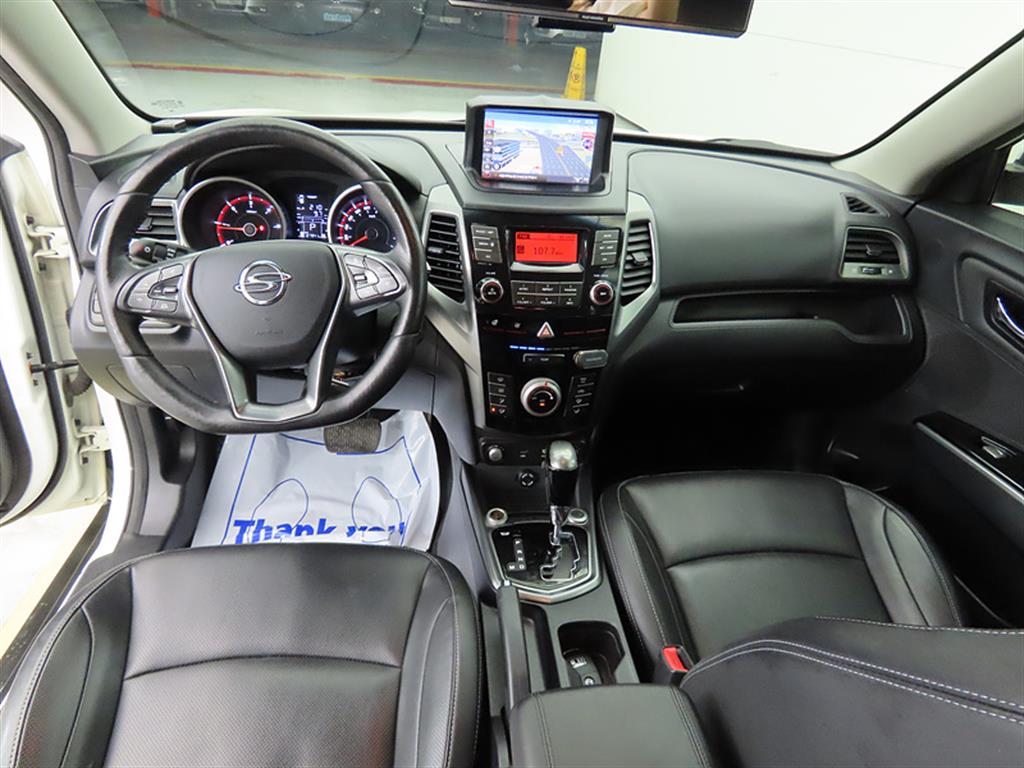 Ssangyong Tivoli - Vista 7