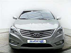 HYUNDAI Grandeur - Vista 2