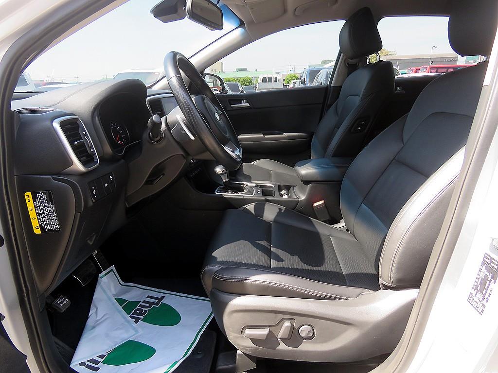 KIA Sportage - Vista 6