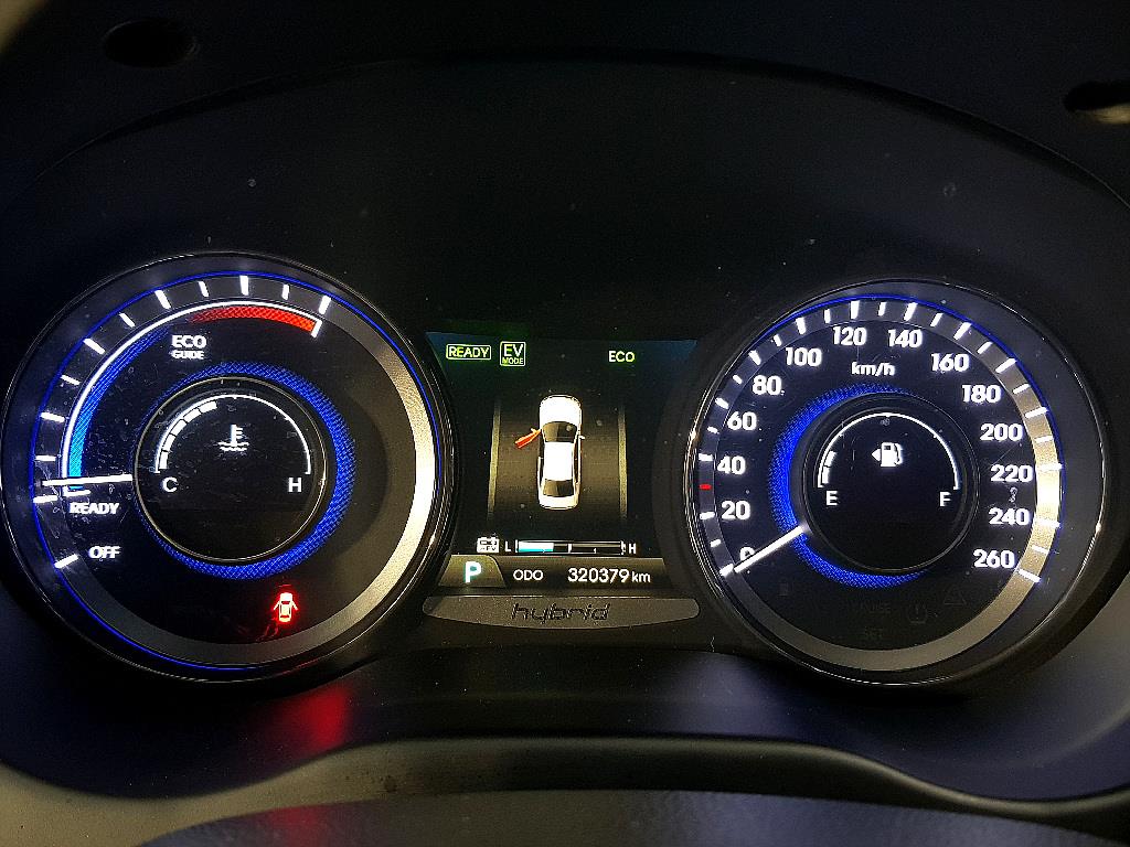 HYUNDAI Grandeur - Vista 7