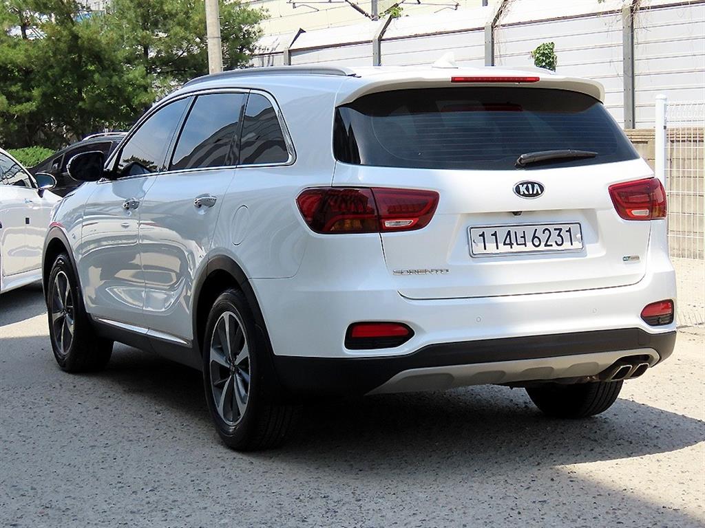 KIA Sorento - Vista 3