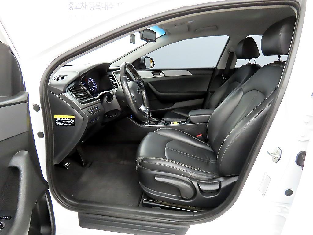 HYUNDAI Sonata - Vista 5