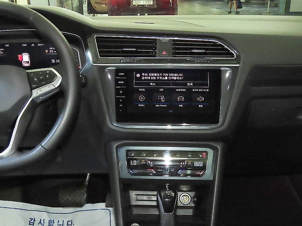 Volkswagen Tiguan - Vista 11