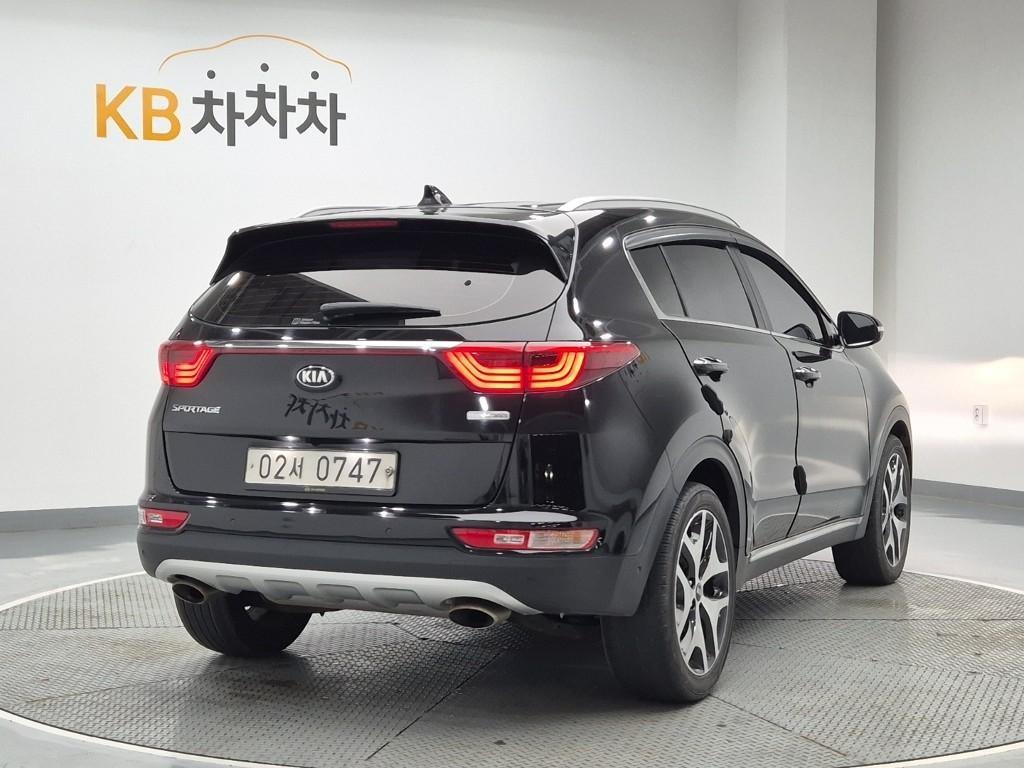 KIA Sportage - Vista 3