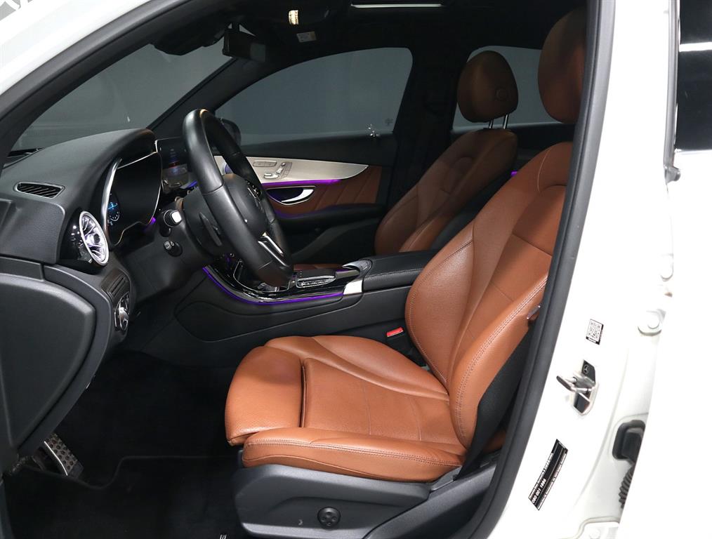 Mercedes Benz GLC Class - Vista 9