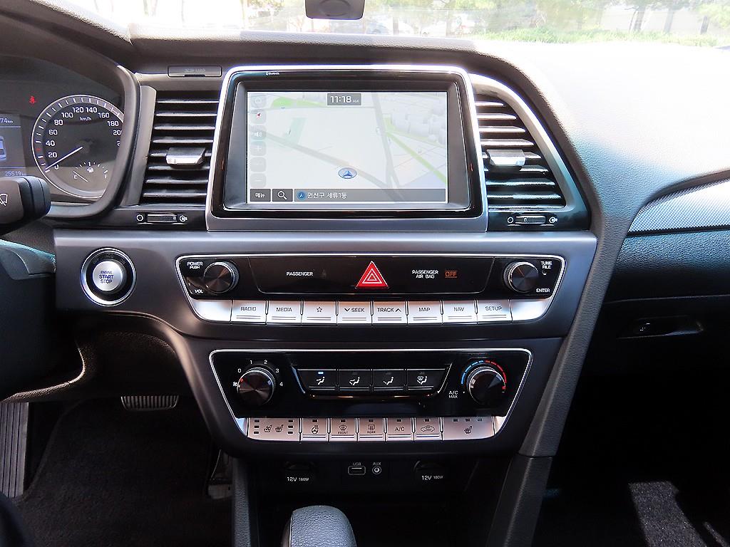 HYUNDAI Sonata - Vista 6