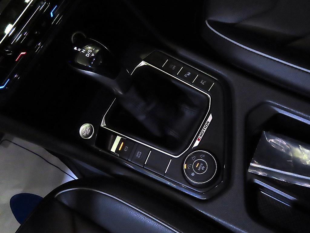 Volkswagen Tiguan - Vista 12