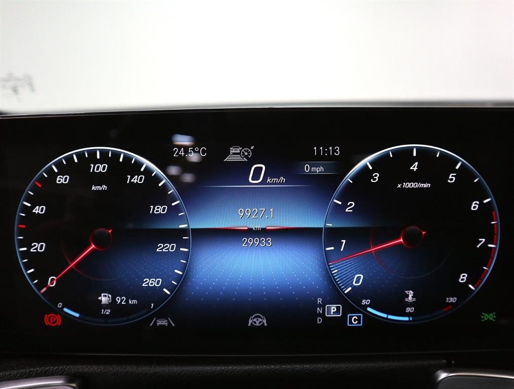 Mercedes Benz GLB Class - Vista 7