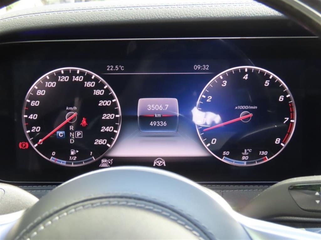 Mercedes Benz S Class - Vista 9
