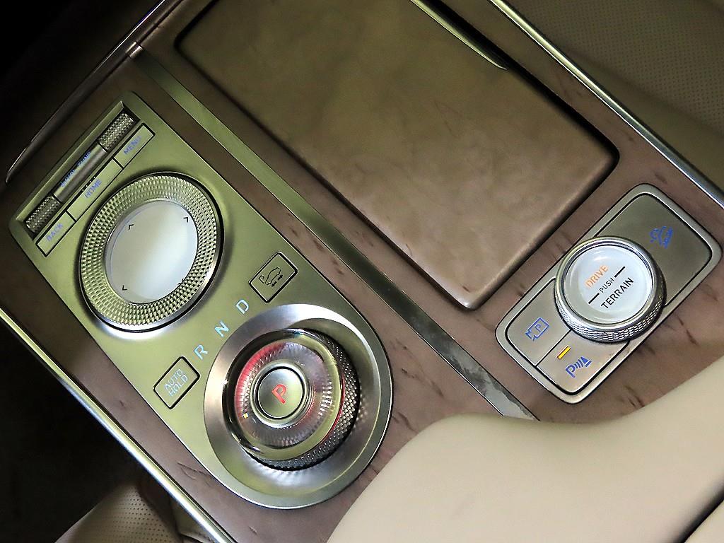 Genesis GV80 - Vista 12