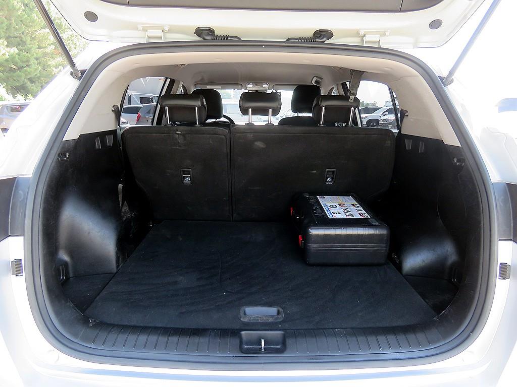 KIA Sportage - Vista 5