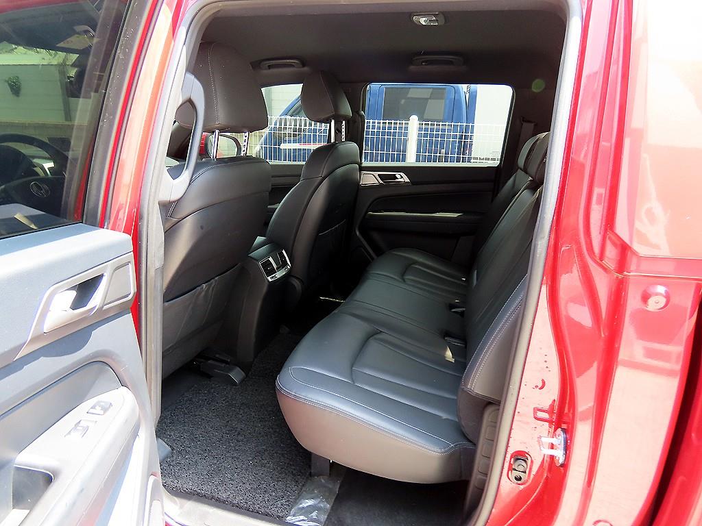 Ssangyong Rexton - Vista 6