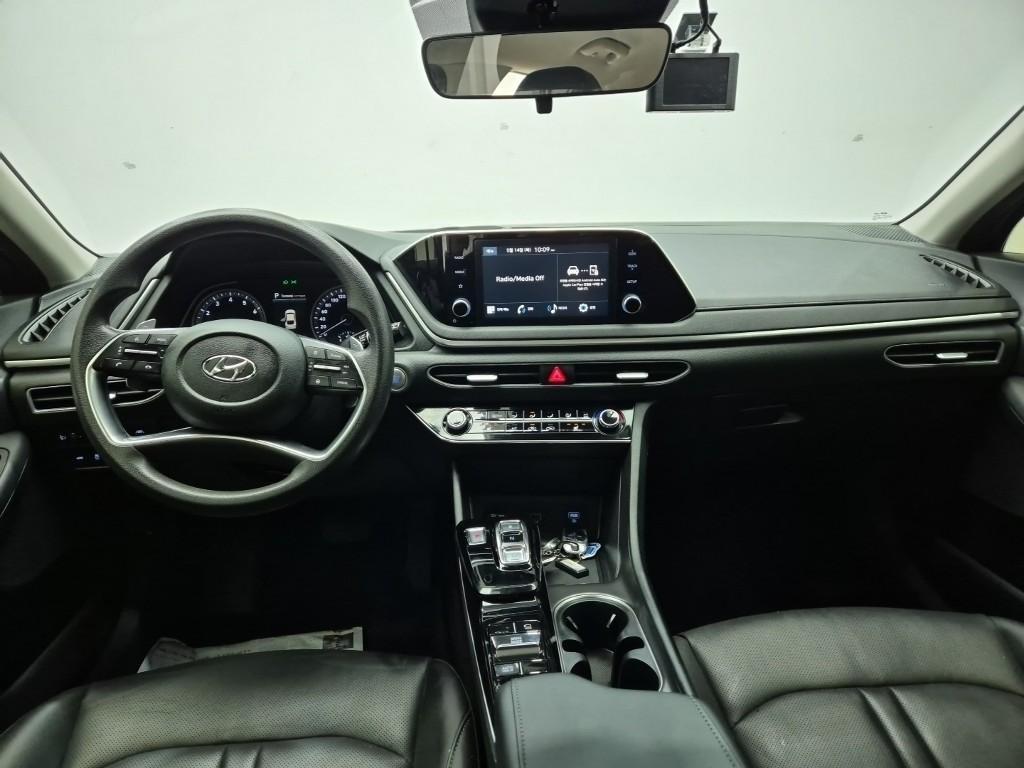 HYUNDAI Sonata - Vista 7