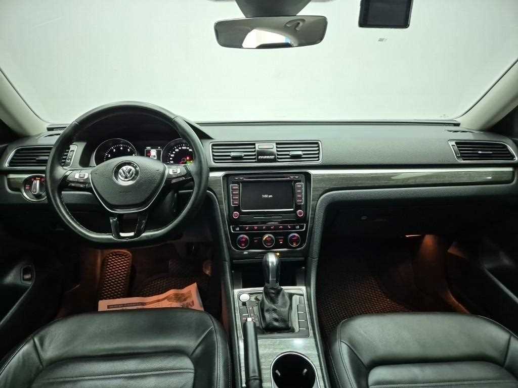 Volkswagen Passat - Vista 7