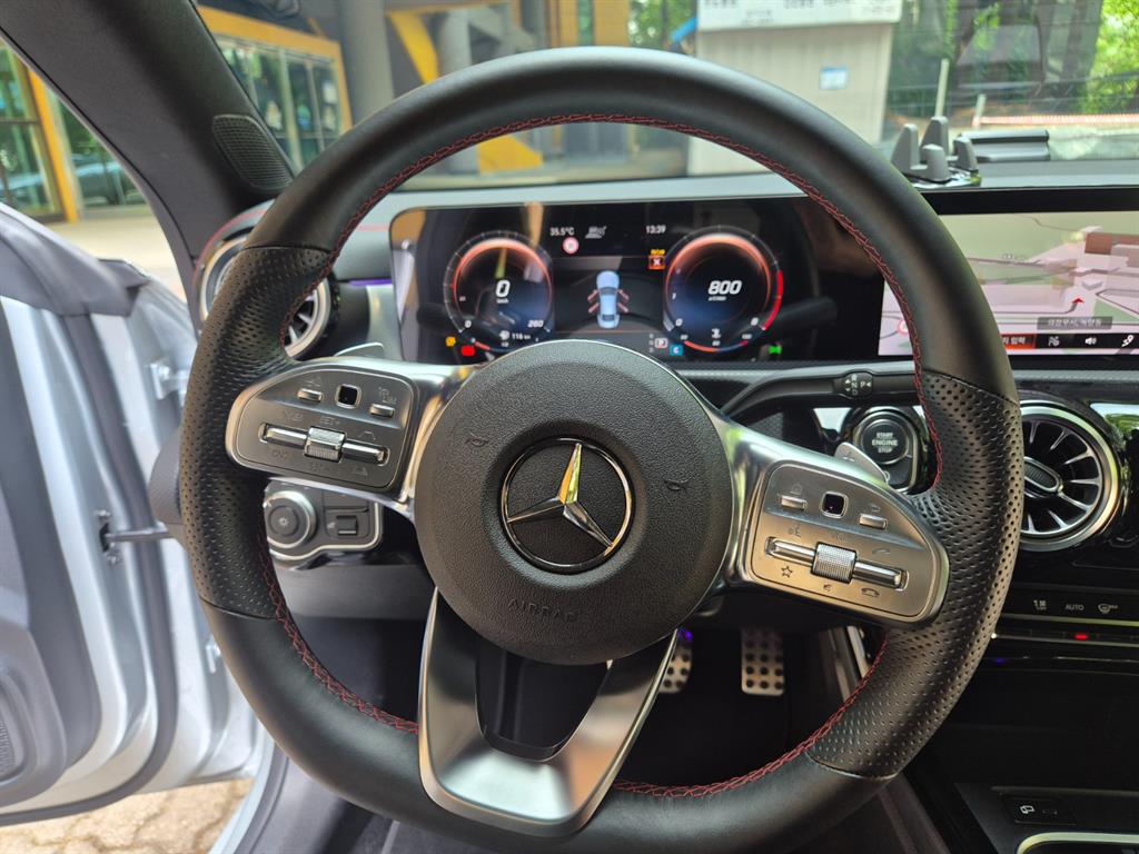 Mercedes Benz CLA Class 2022 Gris - Importación desde Corea - HF Imports Iquique - Foto 15