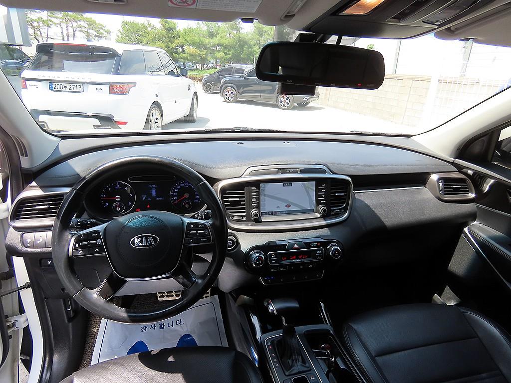 KIA Sorento - Vista 7