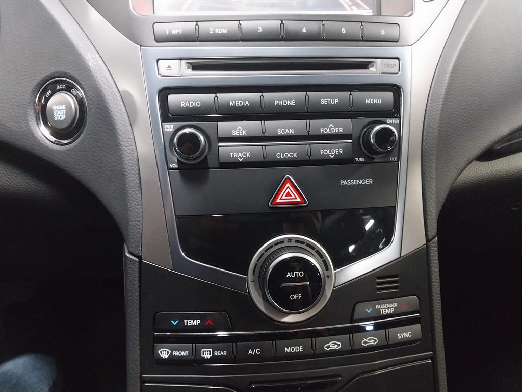 HYUNDAI Grandeur - Vista 8