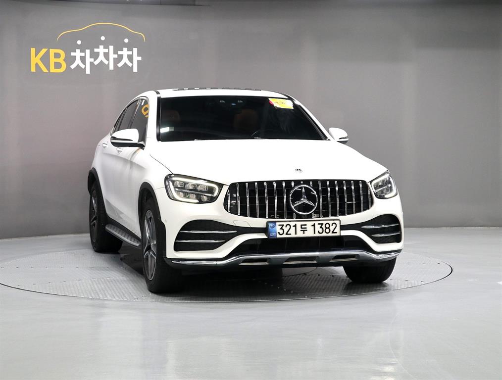 Mercedes Benz GLC Class - Vista 2