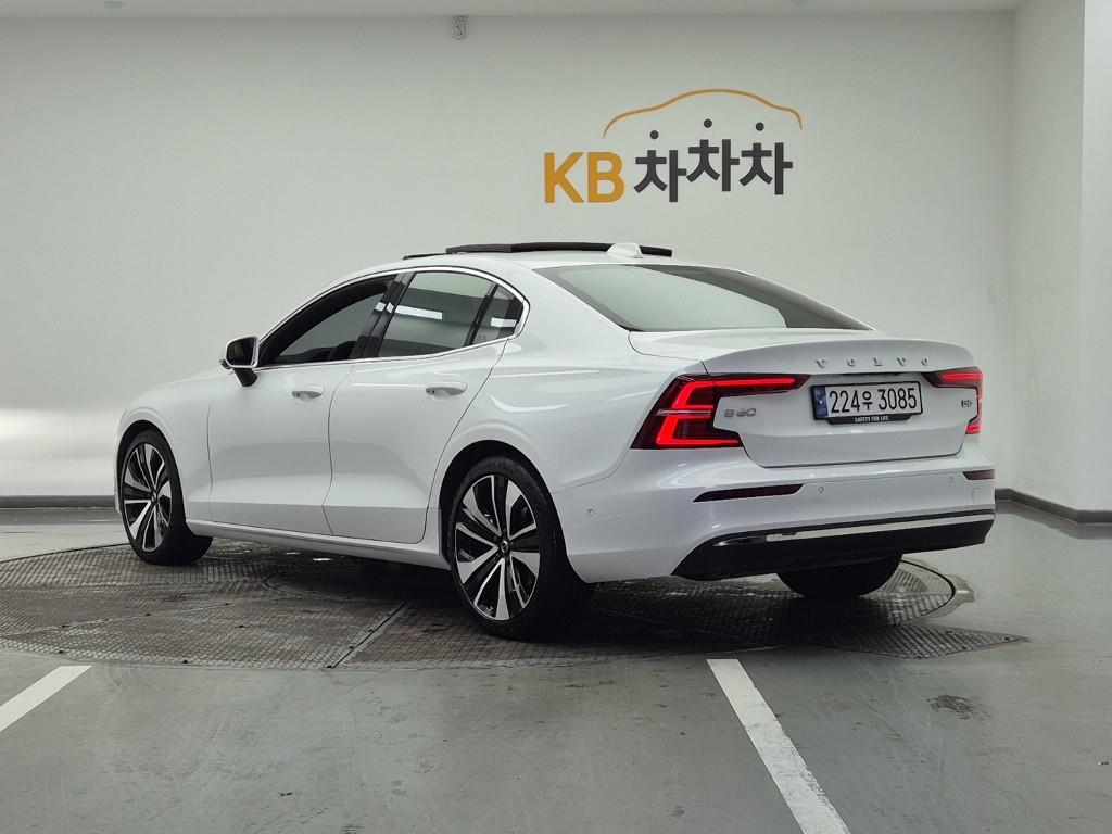 Volvo S60 - Vista 3