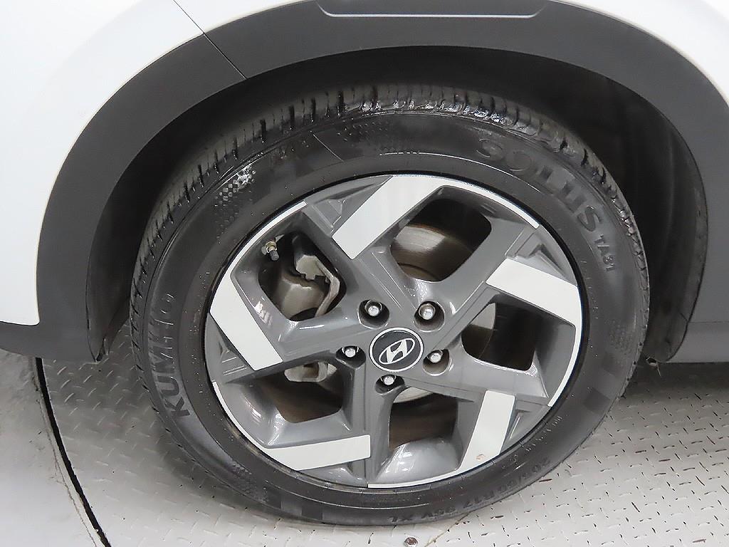 HYUNDAI Venue - Vista 9