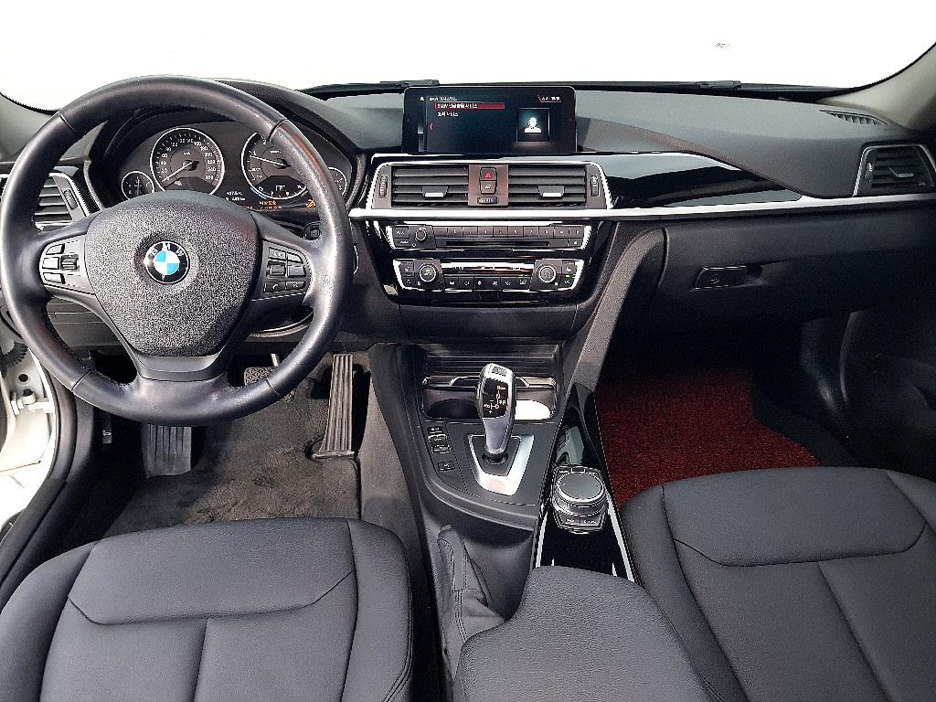 BMW 3 series - Vista 5