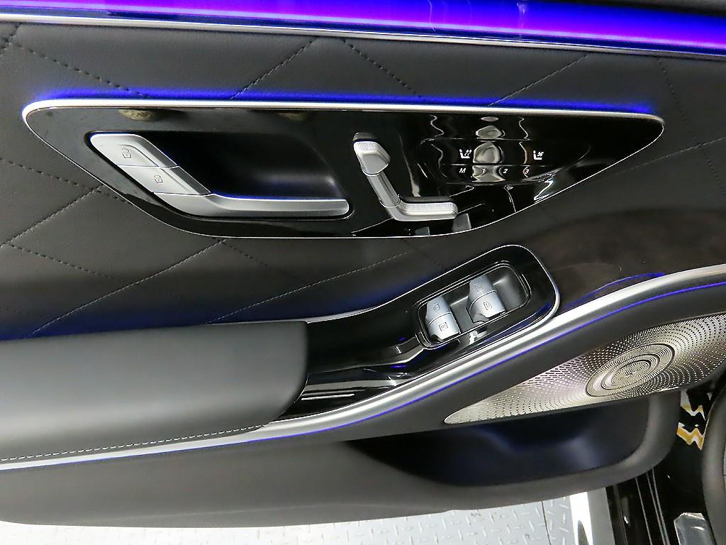 Mercedes Benz S Class - Vista 11