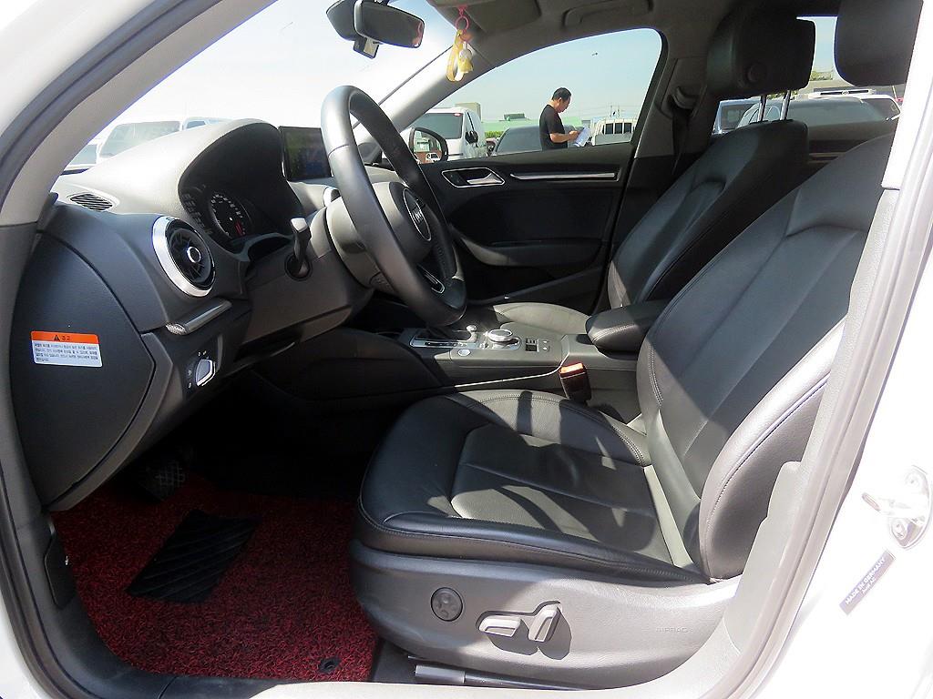 Audi A3 - Vista 5